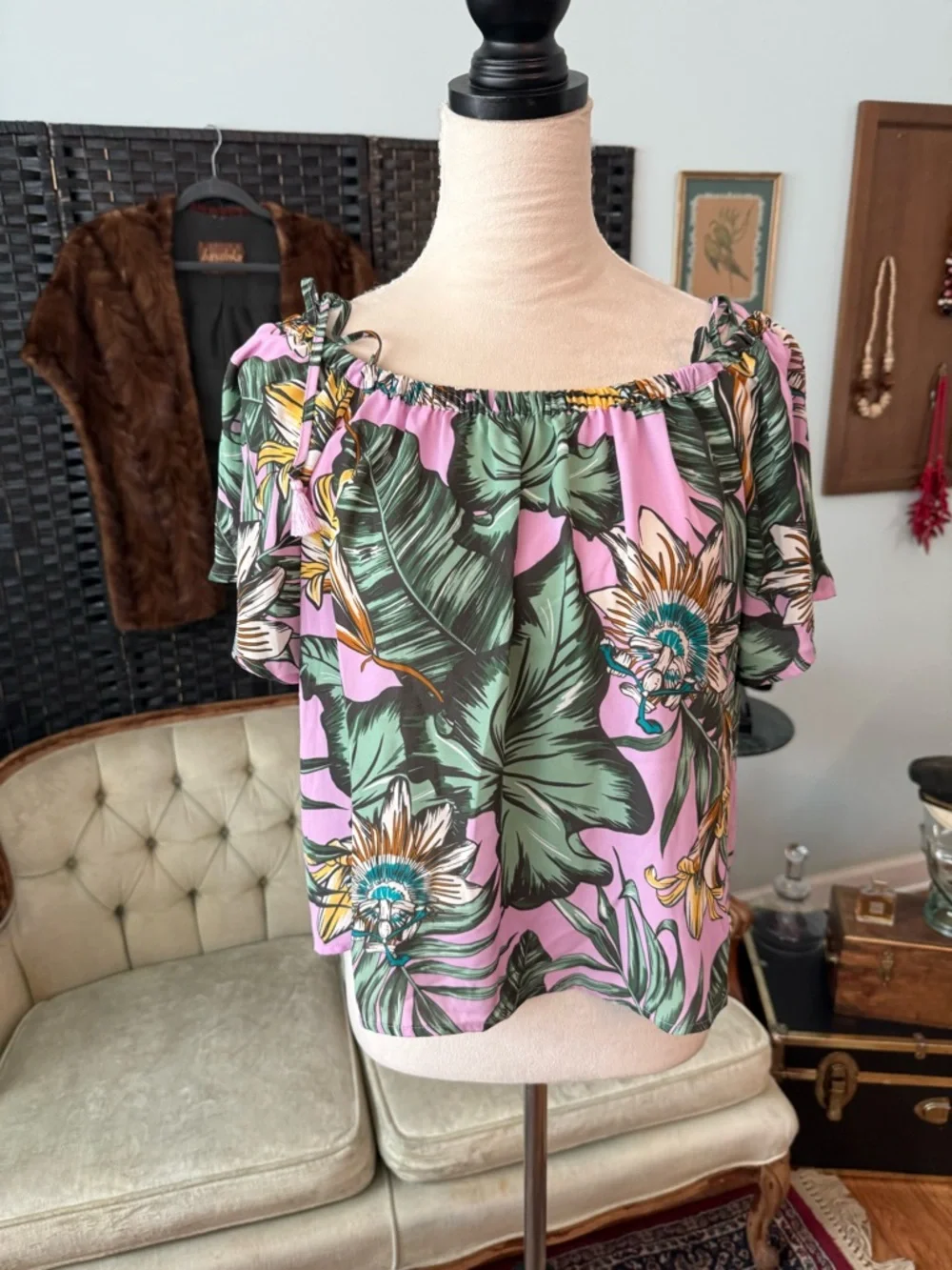 🌿🌸 J.Crew Tropical Off Shoulder Tie Strap Top Pink Green Floral Tassel Size S 🌸🌿